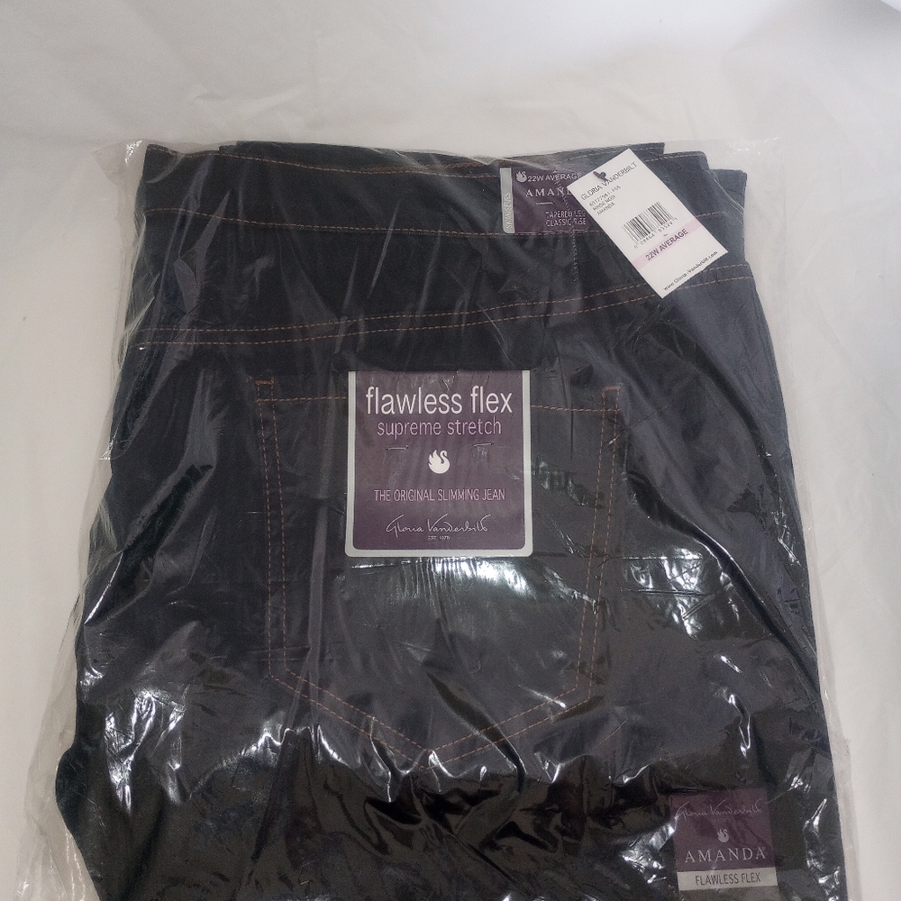 NWT, Never Opened! Dark Wash Gloria Vanderbilt Flawless Flex Jeans